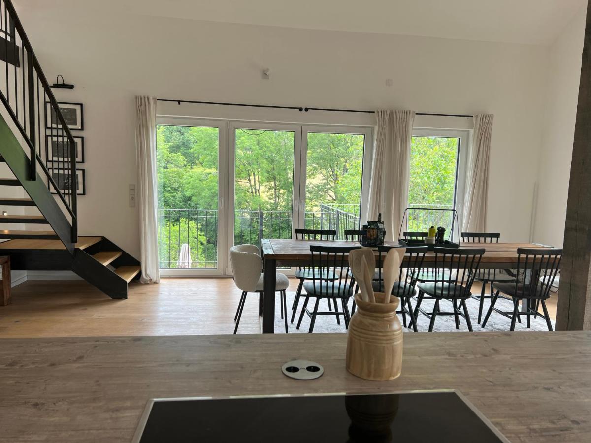 Forest Retreat- Serene 160M2 With Forest Views Wermelskirchen Bagian luar foto